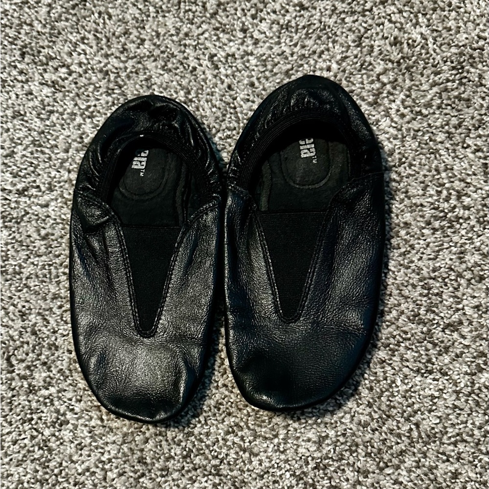 Black Jazz dance shoes sz2